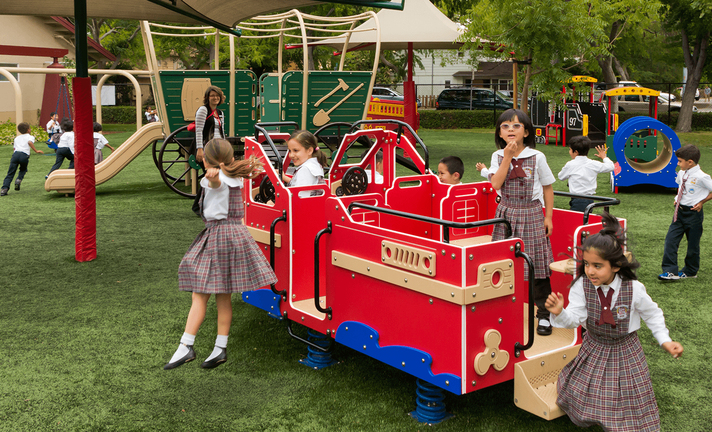 Playground Fun | Challenger School - Middlefield | Private School In Palo Alto, California